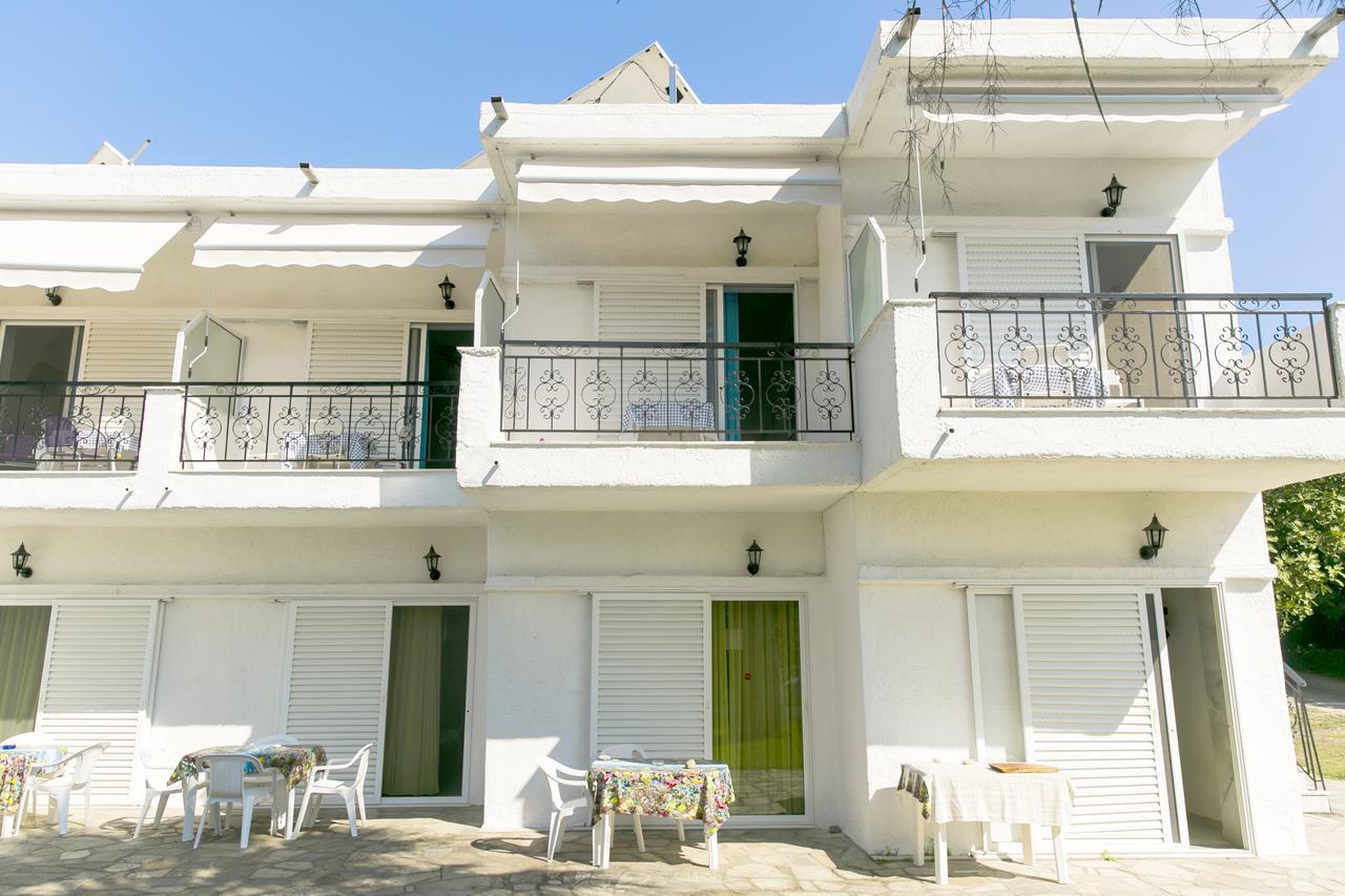 Villa Bianca Studios Possidi Luaran gambar