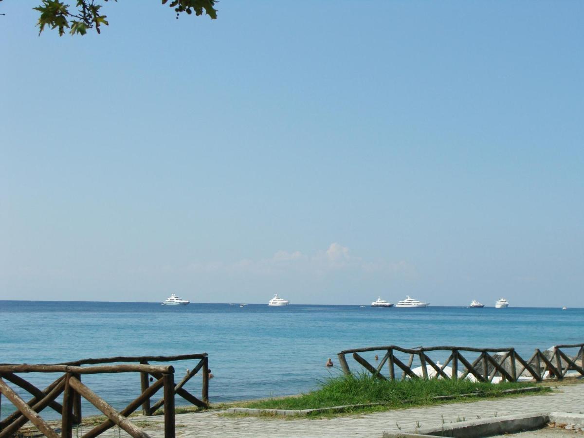 Villa Bianca Studios Possidi Luaran gambar